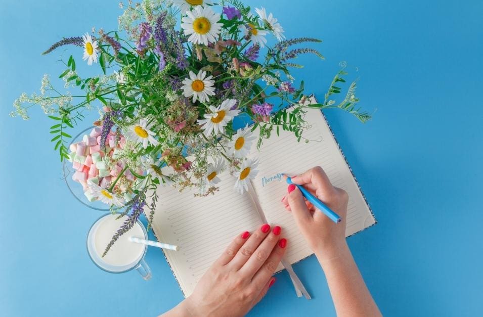 Unlock Abundance & Improve Your Money Mindset With Journaling